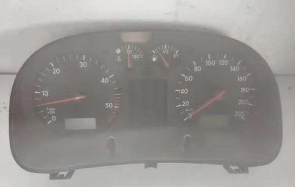 Volkswagen Golf IV Speedometer (instrument cluster) 1J0919860B 0263604004 00400511308051