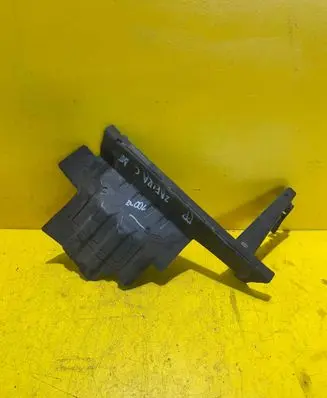 Opel Astra J Intercooler air guide/duct channel 13402370 315671560 071545000