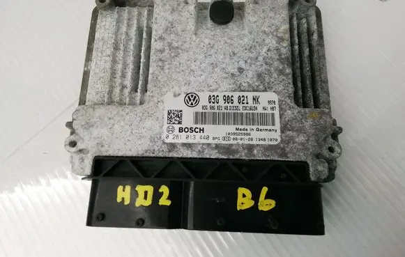 Volkswagen PASSAT B6 Engine control unit/module 03G906021NK 0281013440