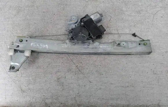 Peugeot 308 Front door window regulator with motor 