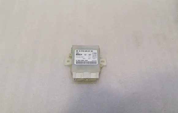 Mercedes-Benz CLS C219 Parking PDC control unit/module A2195450732