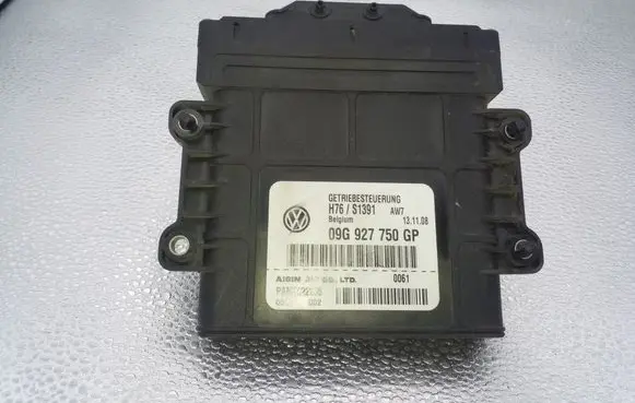 Volkswagen PASSAT CC Gearbox control unit/module 09G927750GP H76S1391