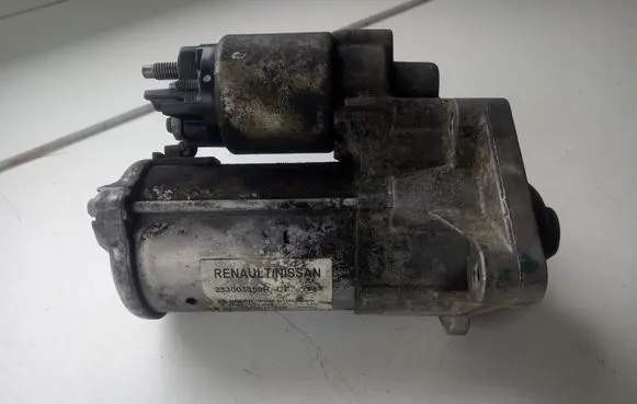 Nissan X-Trail T32 Starter motor 233003359R