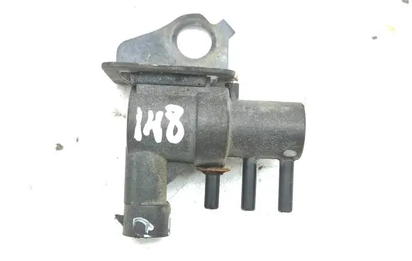 Chrysler Voyager Vacuum valve 