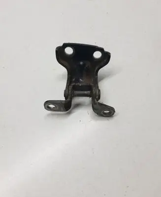 Rear door upper hinge
