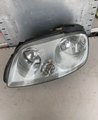 Volkswagen Caddy Headlight/headlamp 2K0941005B AV6X13006AF