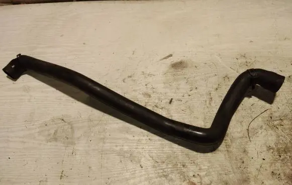 Volkswagen Golf IV Engine coolant pipe/hose H51GH513
