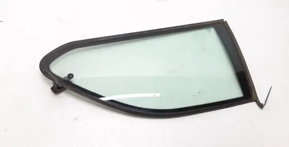 BMW 3 E36 Rear side window 8146327 8146037 8146803