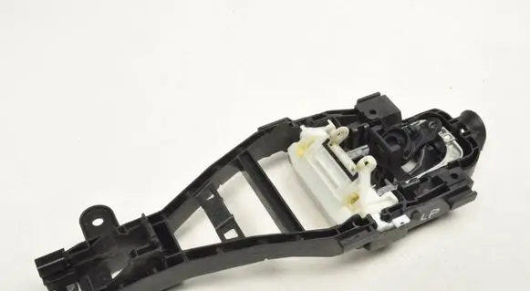 Volvo V60 Engine mount bracket 30747095