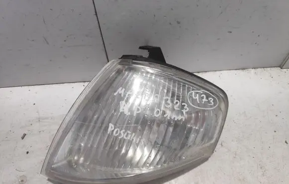 Mazda 323 Front indicator light R4138L