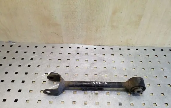 Honda CR-V Rear control arm