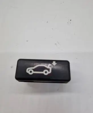 BMW X6 E71 Tailgate/boot open switch button 8375580