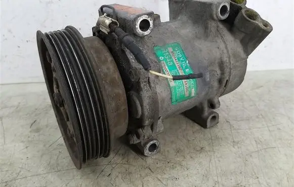 Renault Clio II Air conditioning (A/C) compressor (pump) 7700273801