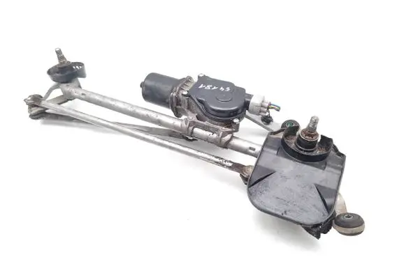 Infiniti Q50 Front wiper linkage and motor