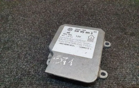 Volkswagen PASSAT B5 Airbag control unit/module 6Q0909605B 5WK42869