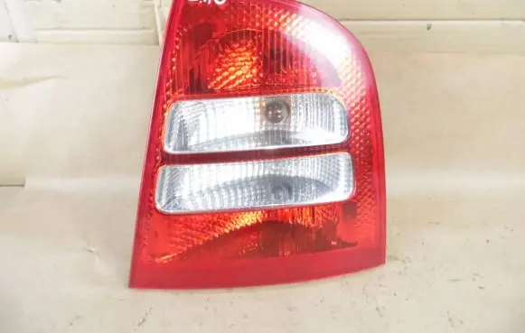 Skoda Octavia Mk1 (1U) Rear/tail lights