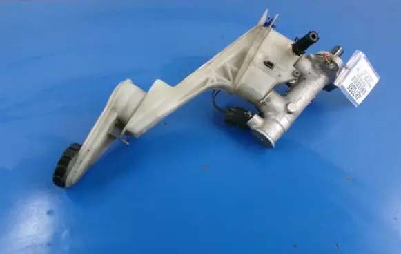 Mazda Premacy Master brake cylinder