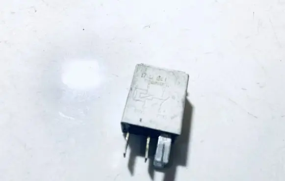 Volkswagen Golf V Other relay 1k0951253