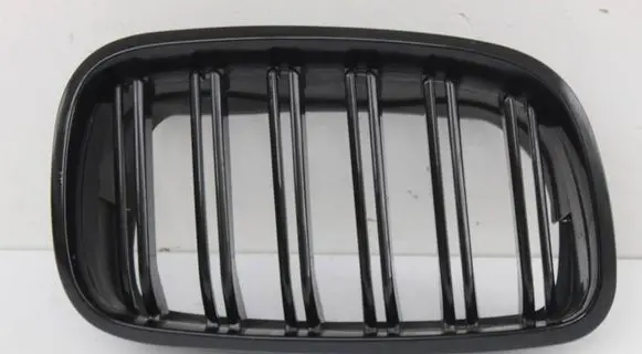 BMW X5 E70 Front bumper upper radiator grill 51137171396