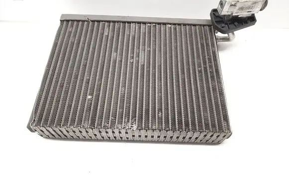 Mercedes-Benz ML W164 Air conditioning (A/C) radiator (interior) 1081106