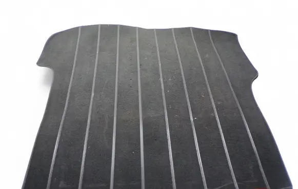 Volkswagen PASSAT B5.5 Trunk/boot mat liner 3B9863463AA