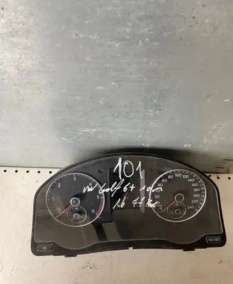 Volkswagen Golf VI Speedometer (instrument cluster) 5M0920871A 1073937206 VD104829