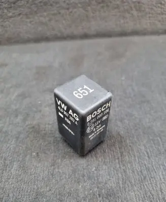Audi A7 S7 4G Glow plug pre-heat relay 4L0907282A 0281003106
