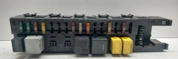 Mercedes-Benz C W203 SAM control unit A2035453201 2035453201