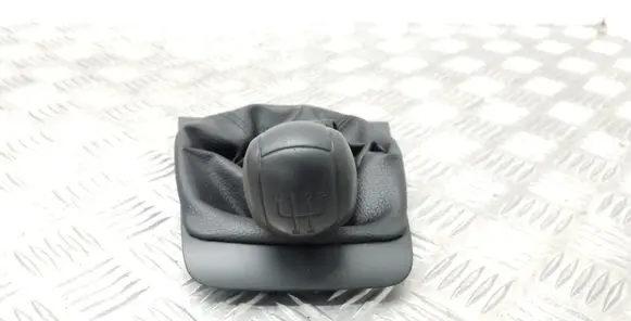 Skoda Yeti (5L) Gear lever shifter trim leather/knob 1Z2711113