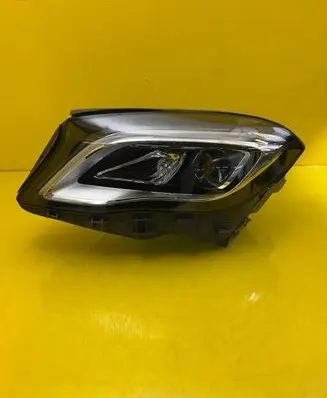 Mercedes-Benz GLA W156 Headlight/headlamp A1569066900