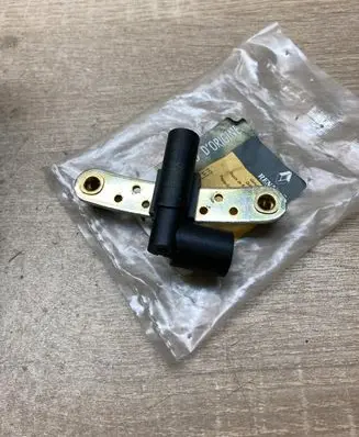 Renault Scenic II - Grand scenic II Crankshaft position sensor 8200468647 S119976007B