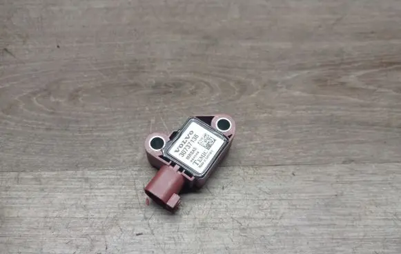 Volvo S80 Airbag deployment crash/impact sensor 30737138