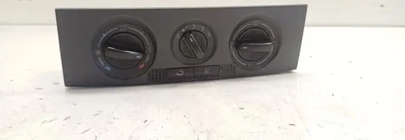 Skoda Fabia Mk1 (6Y) Climate control unit 6Y0820045C