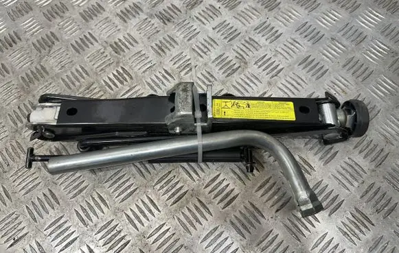 Audi A5 8T 8F Tool set 