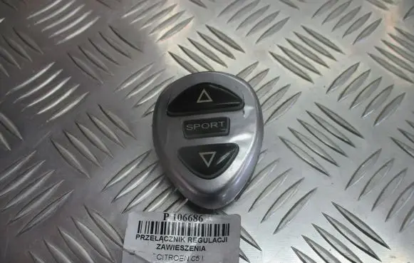 Citroen C5 Suspension ride height/mode switch 