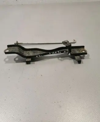 Toyota Verso Battery bracket 