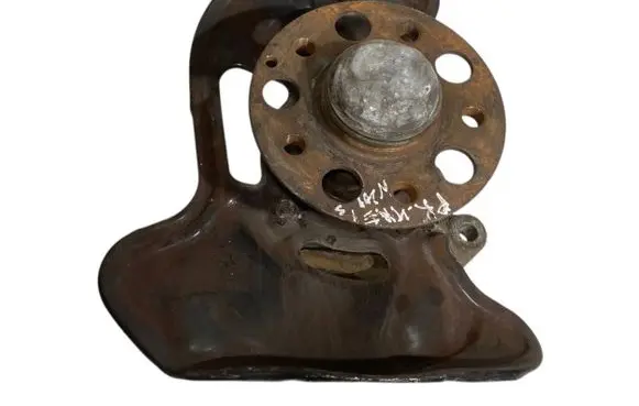 Mercedes-Benz C W204 Front wheel hub spindle knuckle