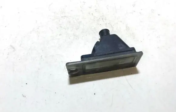 Volvo V70 Number plate light 9187153