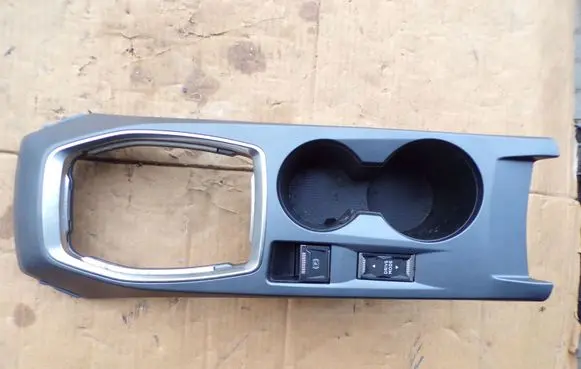 Peugeot 208 Other center console (tunnel) element
