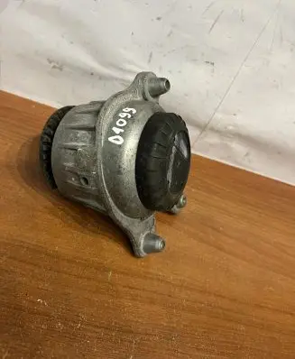 Mercedes-Benz E W213 other engine part 3618761231R D1099