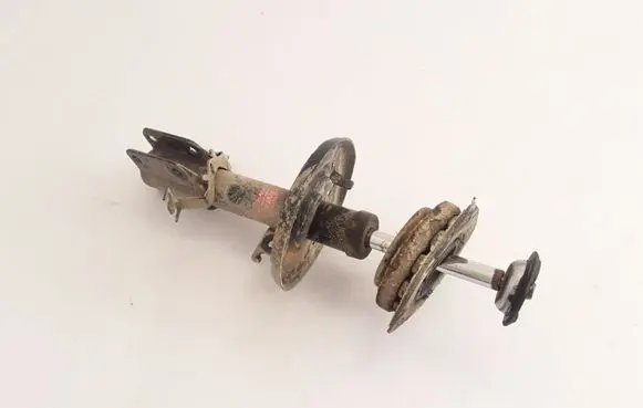 Renault Megane III Front shock absorber/damper