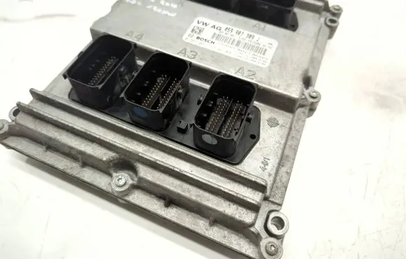 Volkswagen Amarok Engine control unit/module 059907309J 0281032425