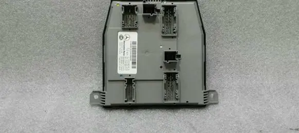 Mercedes-Benz E W238 SAM control unit A2139009219
