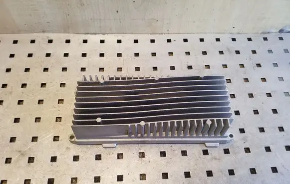 Audi A5 Sportback 8TA Sound amplifier 8R0035223F