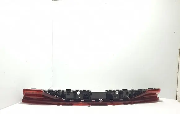 Audi Q8 Tailgate rear/tail lights 4M8945095Q