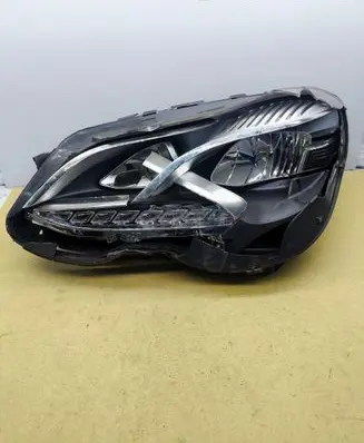 Mercedes-Benz E W212 Headlight/headlamp 1LX01106663 1LX1843 01106630000152A