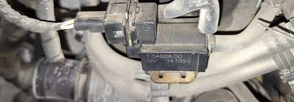 Ford Mondeo MK IV Turbo solenoid valve 70400600