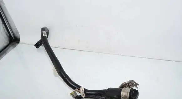 BMW 5 G30 G31 G38 Fuel tank filler neck pipe 7353911 16117353911 7482901