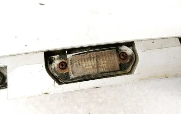 Skoda Octavia Mk1 (1U) Number plate light e10022914