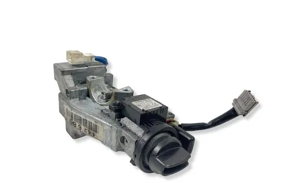 Nissan X-Trail T31 Ignition lock 216697757 442689